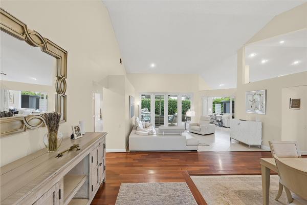 North Springs, 4711 NW 96th Dr, Coral Springs, Florida 33076, image 2