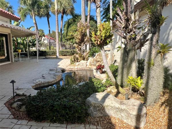 21856 Town Place Dr, Boca Raton, Florida 33433, image 2