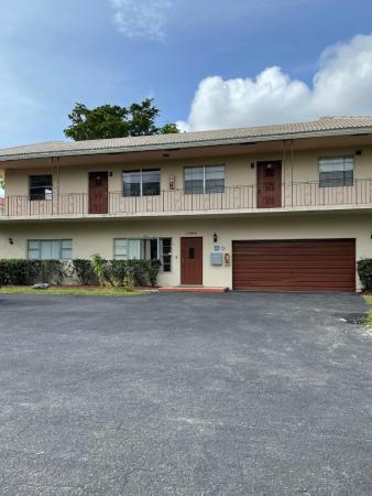 Castlewood, 11440 NW 39th St, Coral Springs, Florida 33065, image 1
