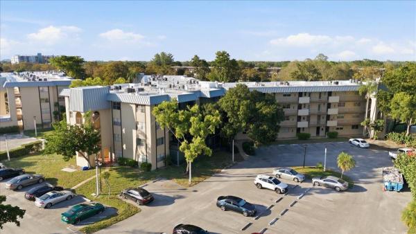 The Falls Of Inverrary, 6101 N Falls Circle Dr #309, Lauderhill, Florida 33319, image 1