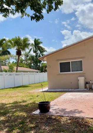 Dania Heights, 236 SW 7th St, Dania Beach, Florida 33004, image 1