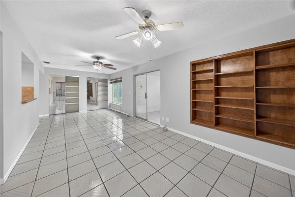 Paradise Gardens 3, 1460 NW 70th Ter, Margate, Florida 33063, image 2