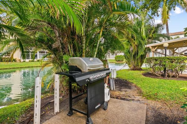 Narcissus Gardens, 5151 W Oakland Park Blvd #309, Lauderdale Lakes, Florida 33313, image 1