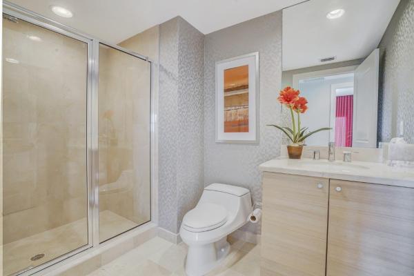 The Plaza At Oceanside, 1 N Ocean Blvd #1512, Pompano Beach, Florida 33062, image 1