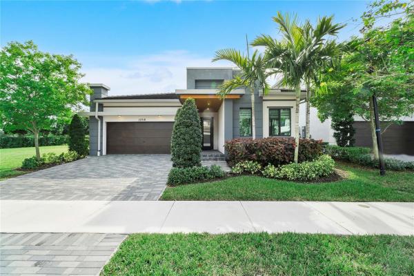 Cascata At MiraLago, 10710 Aqua Ct, Parkland, Florida 33076, image 1