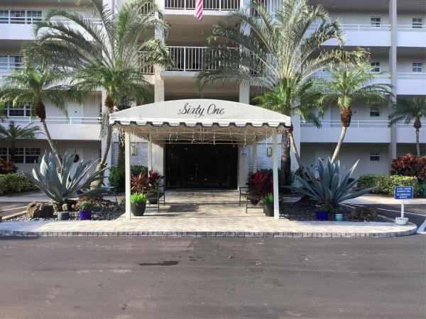 Oaks Lane At Palm-Aire, 575 Oaks Ln #608, Pompano Beach, Florida 33069, image 1