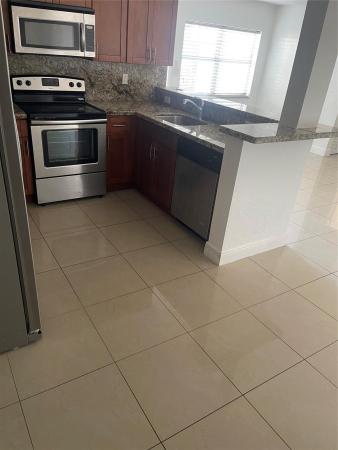 North Pompano Beach, 3611 NE 15th Ave, Pompano Beach, Florida 33064, image 1