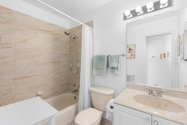 Woodlake Isles, 791 Banks Rd #130, Margate, Florida 33063, image 2