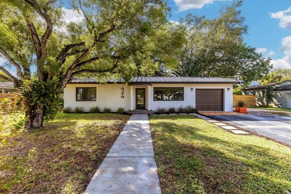 Waverly Place, 424 NE 2nd St, Pompano Beach, Florida 33060, image 1