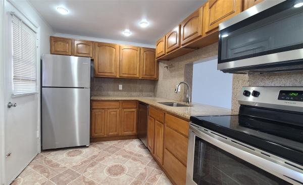 Brookfield Square, 2800 NW 56th Ave #A305, Lauderhill, Florida 33313, image 1