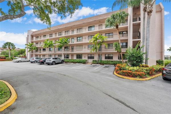 Sunrise Lakes 4, 2606 NW 104th Ave #208, Sunrise, Florida 33322, image 1