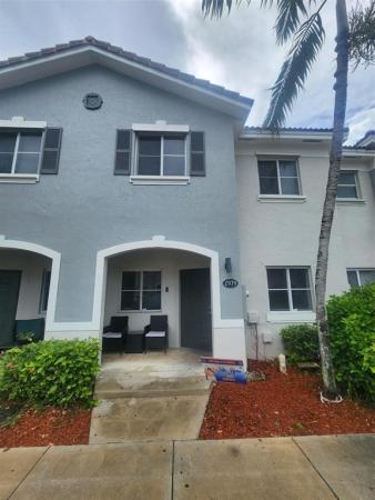 1591 SE 31st Ct, Homestead, Florida 33035, image 1