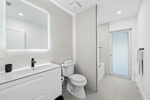 Cypress Lake, 751 SE 7th Ave, Pompano Beach, Florida 33060, image 1