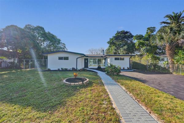 Gillcrest, 3024 SW 10th St, Fort Lauderdale, Florida 33312, image 1