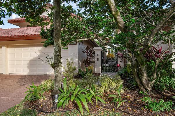 Town Place Club Villas, 21694 Town Place Dr, Boca Raton, Florida 33433, image 1