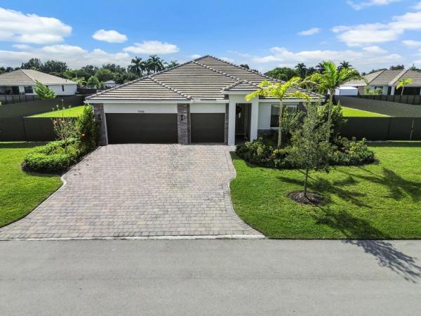 15986 SW 277th St, Homestead, Florida 33031, image 1