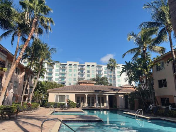 Village East, 2119 SE 10th Ave #910, Fort Lauderdale, Florida 33316, image 1