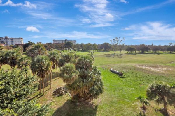 Inverwood Of Inverrary, 5570 NW 44th St #518A, Lauderhill, Florida 33319, image 1