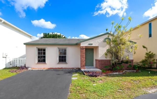 Brandywine, 14106 Langley Pl, Davie, Florida 33325, image 1