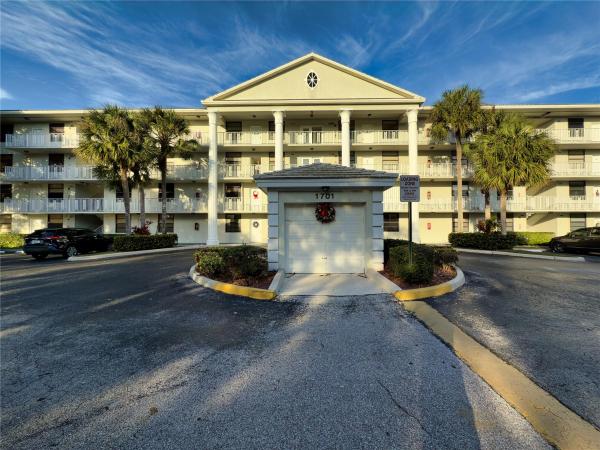 Whitehall 2 Of Pine Island Ridge, 1701 Whitehall Dr #303, Davie, Florida 33324, image 1