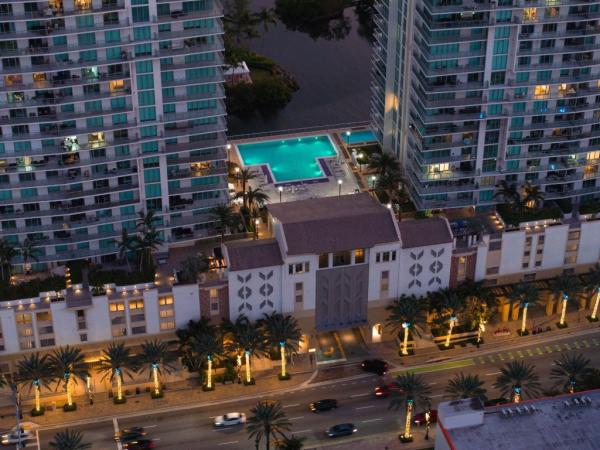 Parque Towers, 300 Sunny Isles Blvd #4-2201, Sunny Isles Beach, Florida 33160, image 1