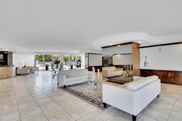 Vantage View, 2841 N Ocean Blvd #1801, Fort Lauderdale, Florida 33308, image 2