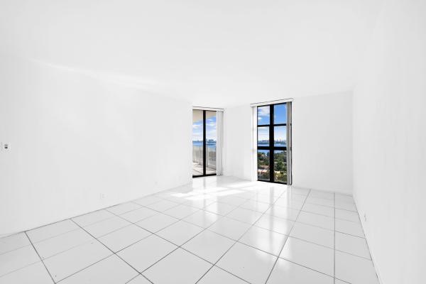 1000 Quayside Ter #1606, Miami, Florida 33138, image 2