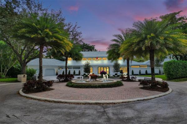 Maplewood Isles, 1712 Vestal Dr, Coral Springs, Florida 33071, image 2