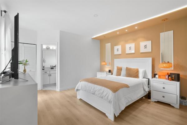 Eagle Creek Townhomes, 11760 Royal Palm Blvd, Coral Springs, Florida 33065, image 1