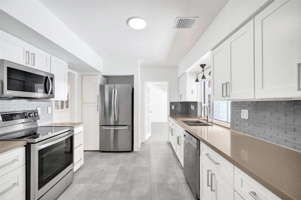 Riviera, 510 Gerona Ave, Coral Gables, Florida 33146, image 2