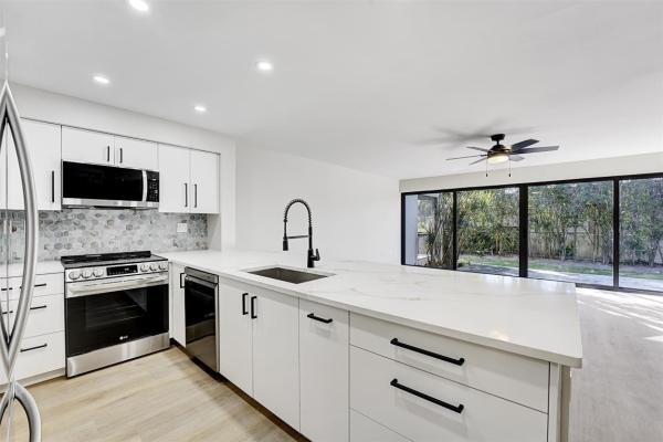 Nobel Point, 1100 SE 5th Ct #1, Pompano Beach, Florida 33060, image 1