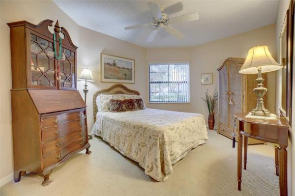 Carrara Village, 5219 Europa Dr #G, Boynton Beach, Florida 33437, image 3