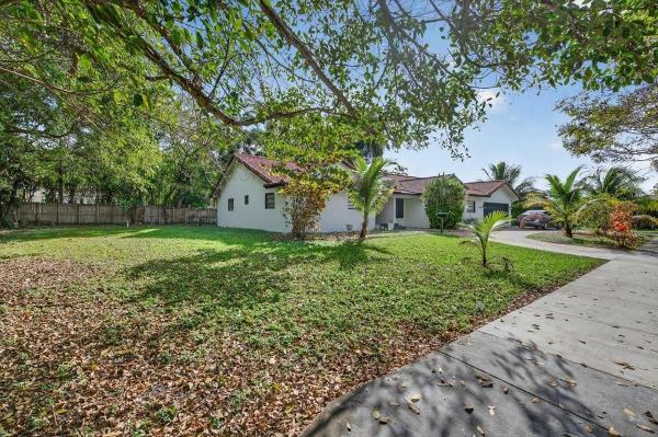 15775 N Miami Ave, Miami, Florida 33169, image 1