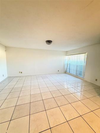 Sugar Spring, 812 SW 73rd Ave #8, North Lauderdale, Florida 33068, image 2