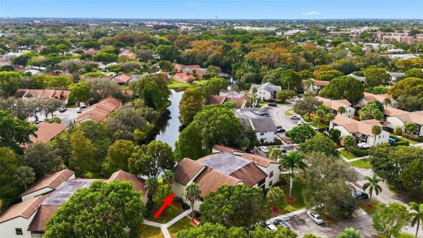 Karanda Village 1, 3281 Cocoplum Cir #3328, Coconut Creek, Florida 33063, image 1