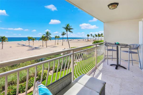 Lago Mar North Lodge, 1710 S Ocean Ln #203, Fort Lauderdale, Florida 33316, image 1