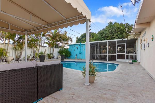 South Miami Heights Manor, 17211 SW 119th Ct, South Miami Heights, Florida 33177, image 2