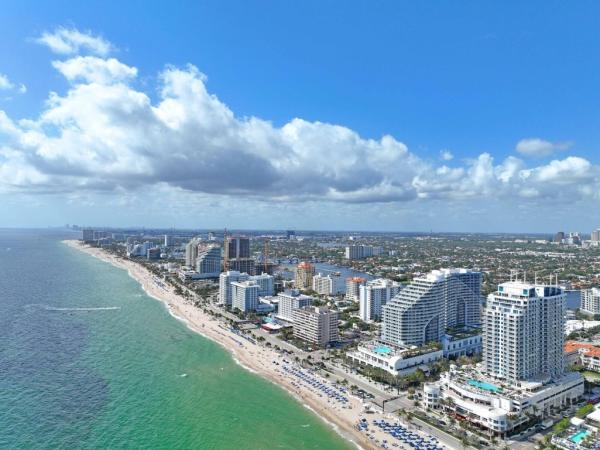 The Q Club Resort & Residences, 505 N Fort Lauderdale Beach Blvd #2509, Fort Lauderdale, Florida 33304, image 1