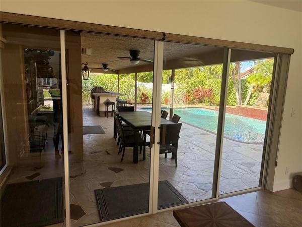 Le Palais, 5532 Descartes Cir, Boynton Beach, Florida 33472, image 2