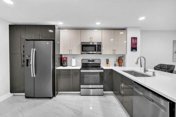 The Island At Cypress Bend, 2221 Cypress Island Dr #708, Pompano Beach, Florida 33069, image 1