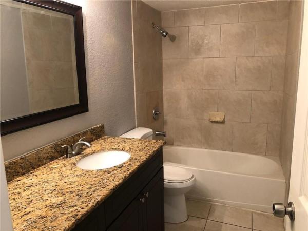 Bayberry Lakes, 1801 Bayberry Dr, Pembroke Pines, Florida 33024, image 1