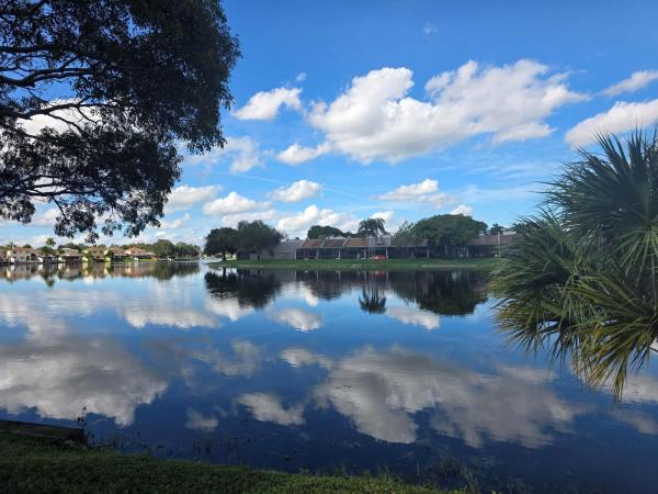Colony Point, 1101 Colony Point Cir #304, Pembroke Pines, Florida 33026, image 1