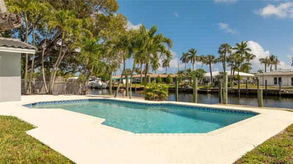 Garden Isles, 360 SE 5th Ave, Pompano Beach, Florida 33060, image 1