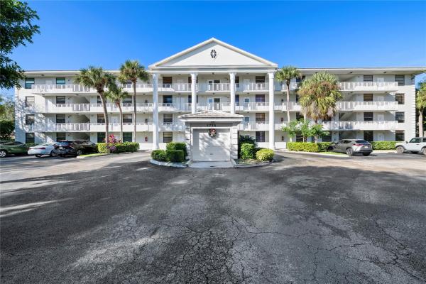 Whitehall 2 Of Pine Island Ridge, 1715 Whitehall Dr #105, Davie, Florida 33324, image 1