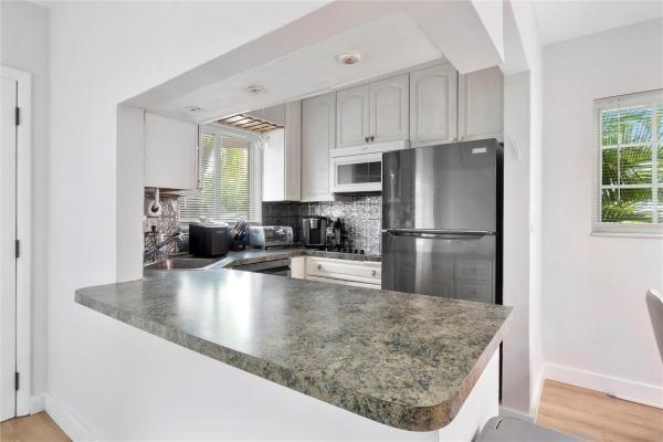 Windsor Court, 3030 NE 5th Ter #1, Wilton Manors, Florida 33334, image 1