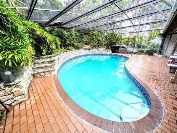 Country Club Estates, 169 Palmetto Dr, Miami Springs, Florida 33166, image 1