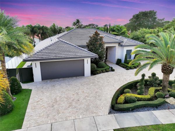 Camino Lakes, 740 SW 18th St, Boca Raton, Florida 33486, image 1