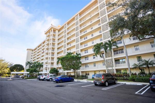 Oaks Way At Palm-Aire, 3510 Oaks Way #802, Pompano Beach, Florida 33069, image 1