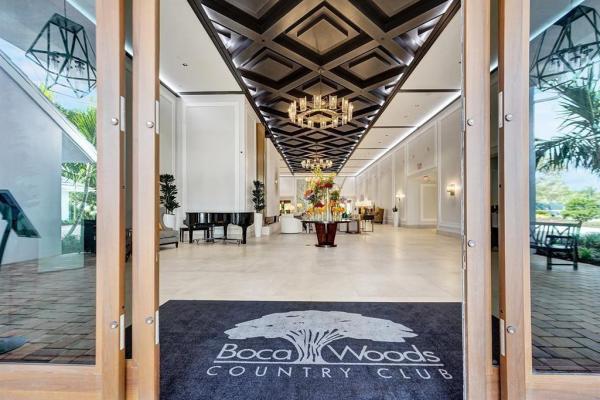 Boca Woods Country Club, 11049 Clover Leaf Cir, Boca Raton, Florida 33428, image 1