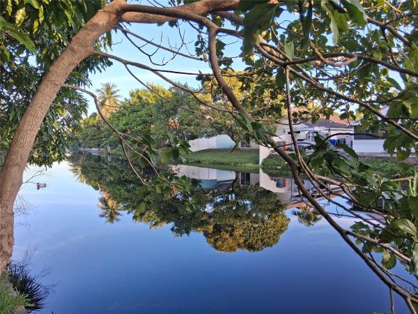 Tam O'Shanter Villas, 1349 Seaview, North Lauderdale, Florida 33068, image 1